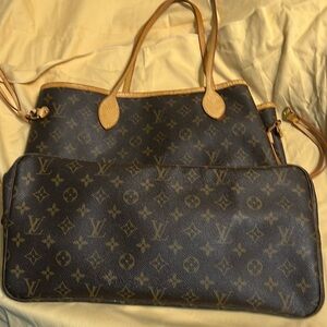 Louis Vuitton Neverfull